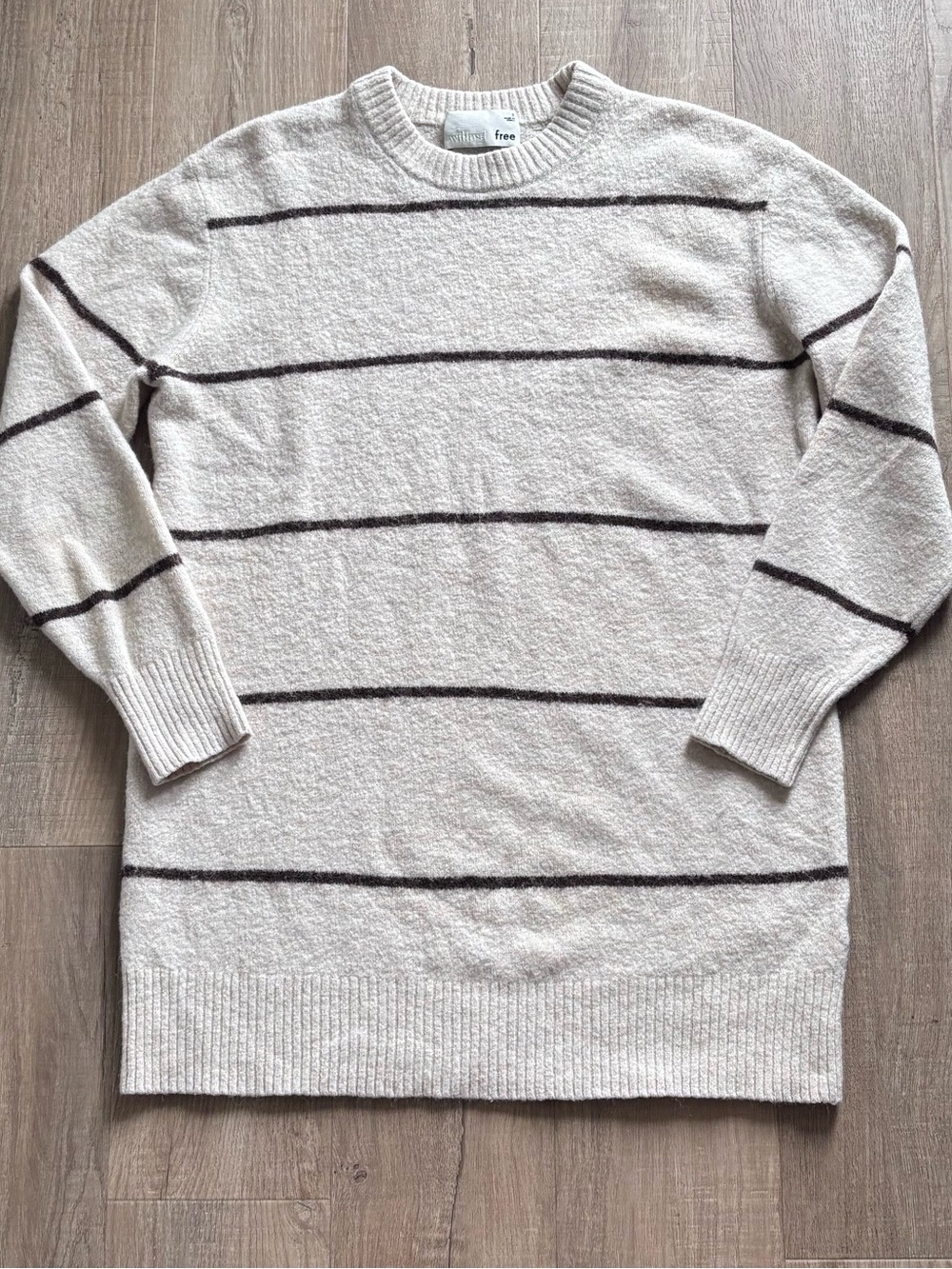 Wilfred Cipriana Knit Longsleeve Crewneck Sweater in Crème W/ Brown Stripes